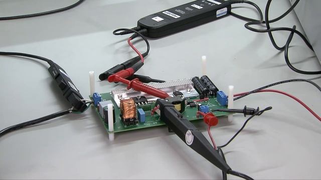 How to get started with the UCC28056 high performance PFC controller смотреть онлайн
