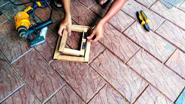 Easy Way To Make Birds Cage at Home | How To Make Birds Cage Using Irone Net смотреть онлайн