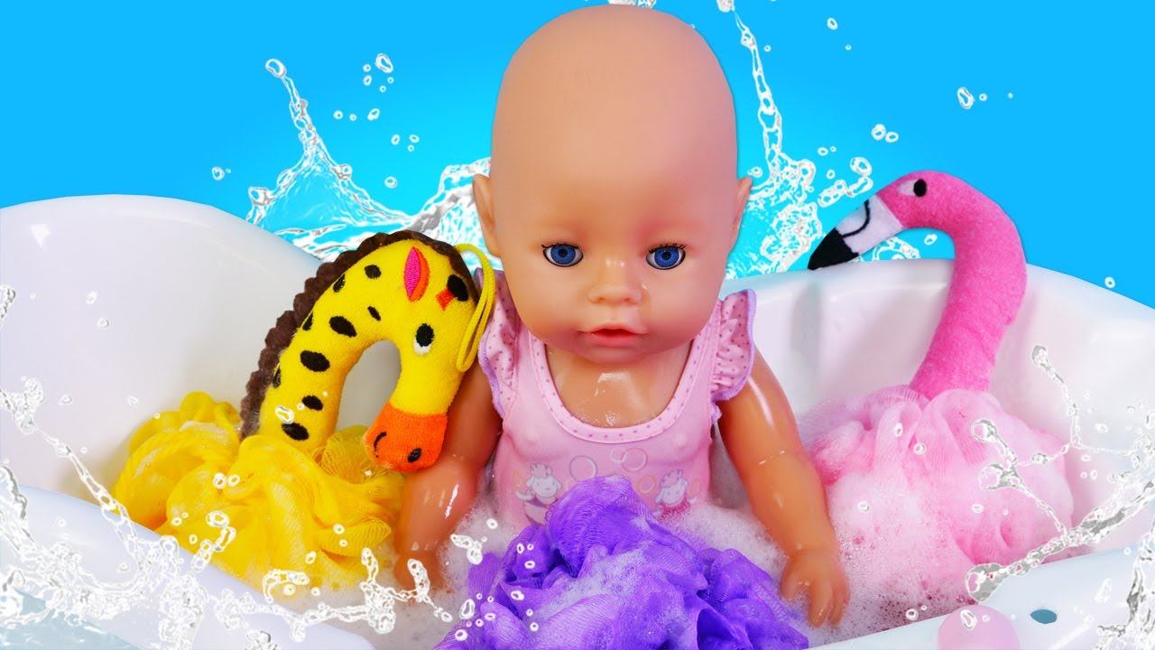 Беби Бон Эмили и Маша Капуки в ванной - Купаем куклы и игрушки - Развивающее видео смотреть онлайн