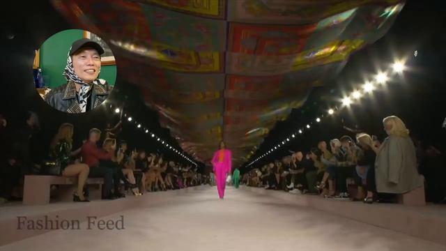 Модный обзор с Алексом: Versace SS22 смотреть онлайн