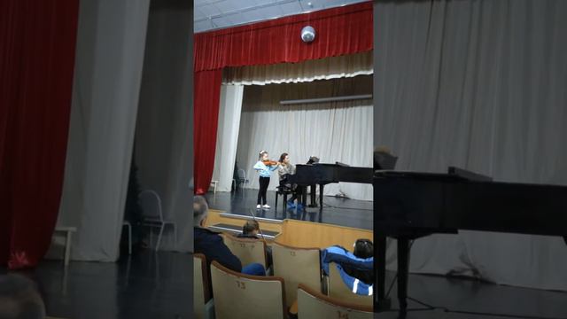 Игра на скрипке. смотреть онлайн