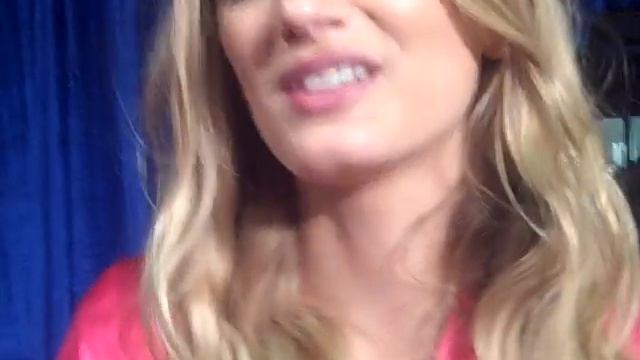 Interview with supermodel Lily Donaldson backstage - Victoria's Secret Fashion Show смотреть онлайн