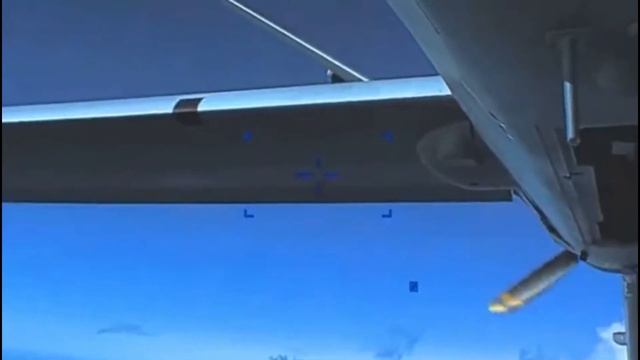 Падение американского БПЛА MQ 9 Reaper «Жнец» в Черное море неподалеку от Крыма смотреть онлайн