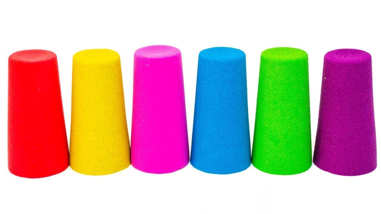 Учим Цвета с Разноцветным с Кинетическим Песком и Игрушками из Мультиков