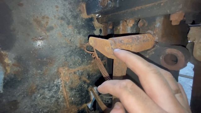 Помыли и ОН БОЛЬШЕ НЕ ЕДЕТ трактор Русич Т-244 ! Шайтан машина ОБЗОР смотреть онлайн