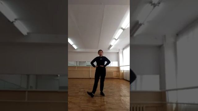 Народный танец. Танцевальная комбинация. смотреть онлайн