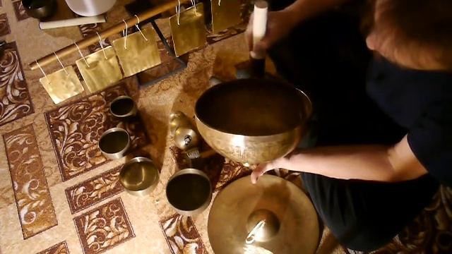 ПОЮЩИЕ ЧАШИ. 03 Три Мира. Тибетские чаши.. О звукотерапии. Медитация. Singing bowls sound therapy смотреть онлайн