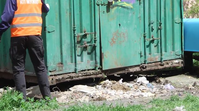 Делаем наш город чище. В Черноморске приступили к демонтажу незаконных гаражей смотреть онлайн