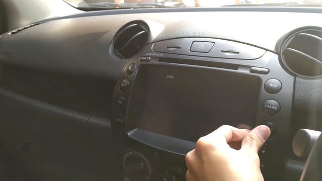 Mazda 2 S M/T 3rd Gen [DE] (2012) review - Indonesia смотреть онлайн