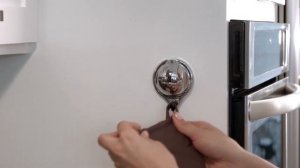 Крючок с защитой от соскальзывания  Feca, крепится на вакуумной присоске