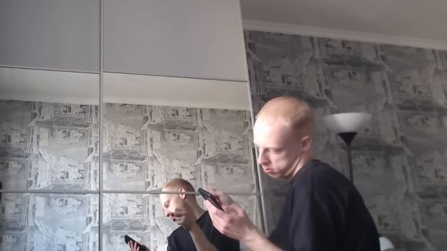 играю в камень ножницы бумага с отражением смотреть онлайн