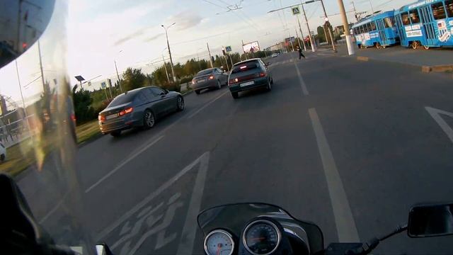 SUZUKI SV650 VS BMW 320i - 60 тысяч км. не предел для Susuki SV650