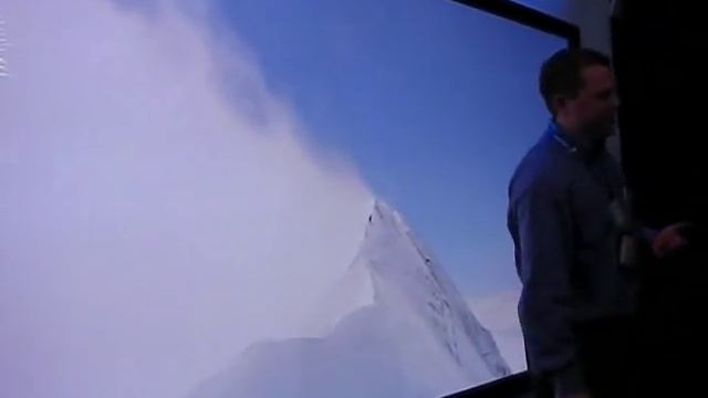 CES 2010 - Panasonic 152 inch UHD plasma demo смотреть онлайн