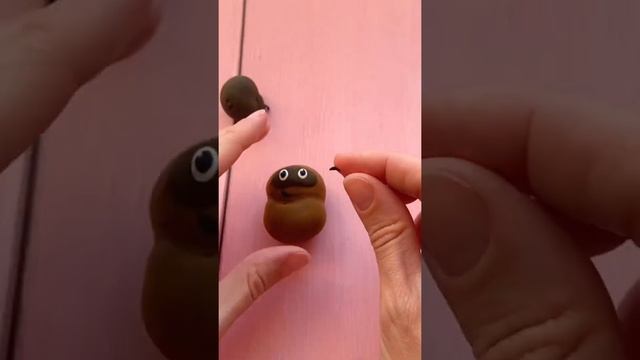 Лепим Винни пуха из воздушного пластилина. Лепка для детей. смотреть онлайн