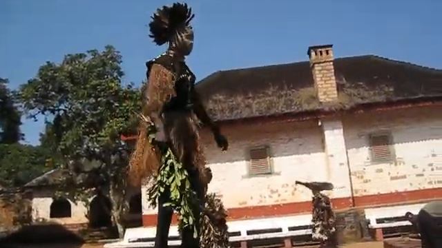 Танец народа Бафута, Камерун. смотреть онлайн