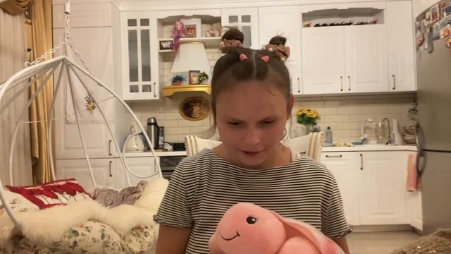 ЛАДА ПЕРОВА «СОЛНЕЧНЫЕ ЗАЙЧИКИ. СТИХИ» ЧАСТЬ 3 смотреть онлайн