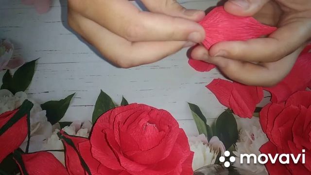 Роза из гофробумаги бутон розы из гофробумаги МК Як зробити троянду із гофропаперу мк бутони троянд смотреть онлайн