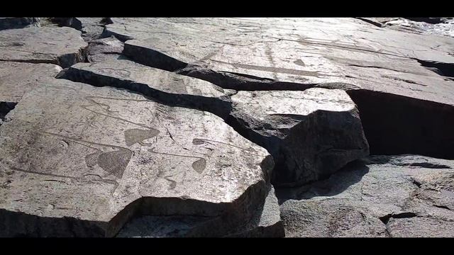 Карелия. Онежское озеро. На машине по дюнам. Петроглифы смотреть онлайн