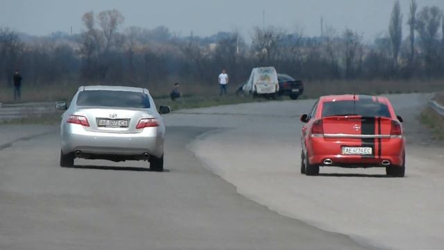 Camry 3.5 / Vectra OPC. II. Opel club Ukraine 2011 смотреть онлайн