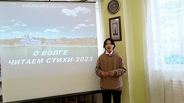 Стихотворение Т. Лавровой "Щедрая, широкая, раздольная". Читает Наталья Веселовская смотреть онлайн