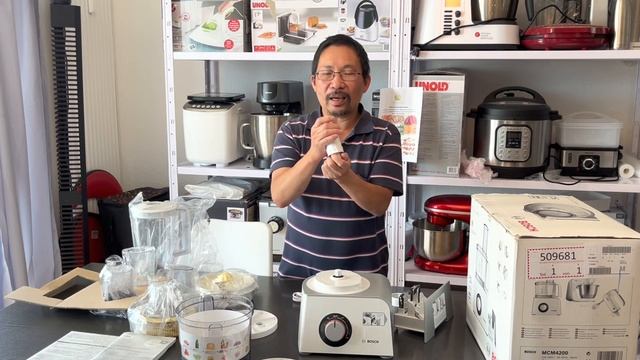 Máy làm bếp đa năng Bosch MCM4200 có thêm bộ phận ép nước rau củ và lưỡi cắt khoai tây chiên ?? смотреть онлайн