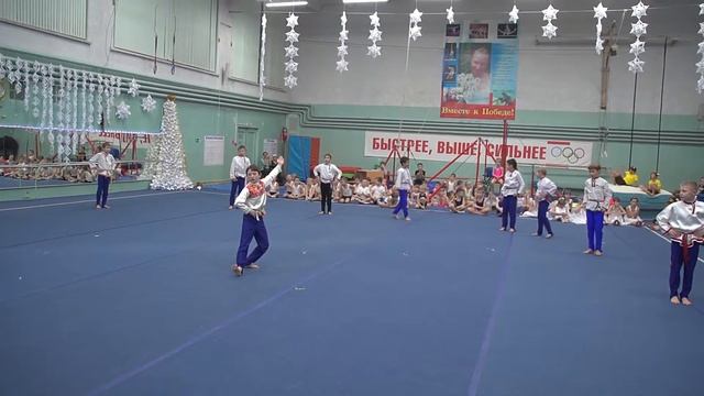 8. ДЮСШ - 1 Калинка-малинка 27.12.15г. смотреть онлайн