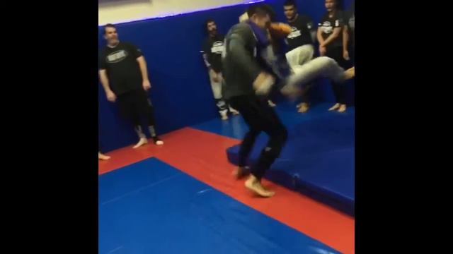 Ivan Birthday throws with 10th Planet Van Nuys смотреть онлайн