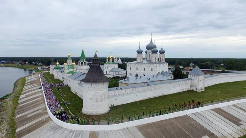 Нижегородская область. Желтоводский Макариев монастырь смотреть онлайн