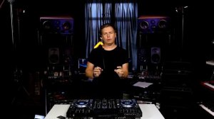 Создание идеального микса. Учимся выбирать фрагменты трека для сведения | Уроки диджеинга