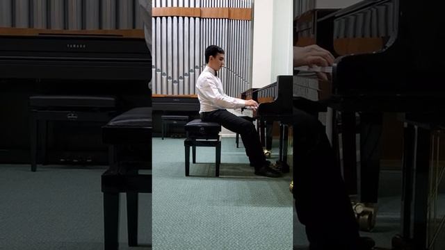 Дробинин Артём. Специальное фортепиано. В.Коровицын "Немного взгрустнулось" смотреть онлайн