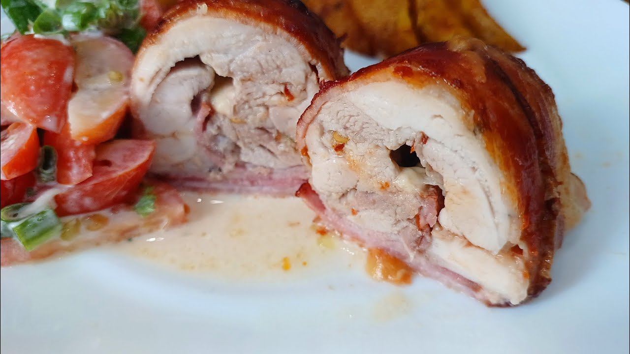 Куриные рулетики с беконом. И румяный картофель по-деревенски. Идеальный гарнир для курочки! смотреть онлайн