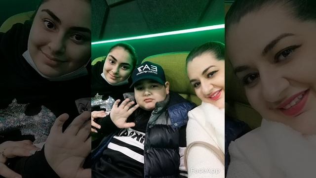 FaceApp_1601570116662.mp4