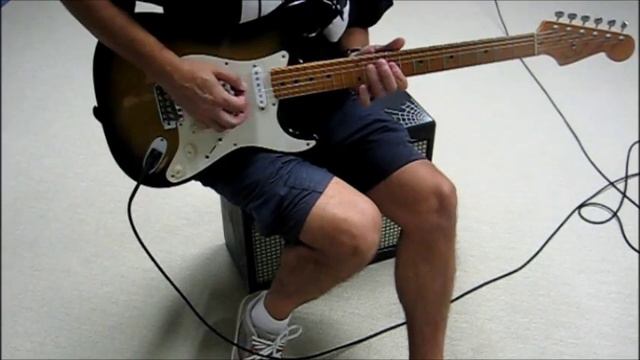 Tweed Deluxe - Celestion G12M Heritage - Hendrix Style Strat смотреть онлайн