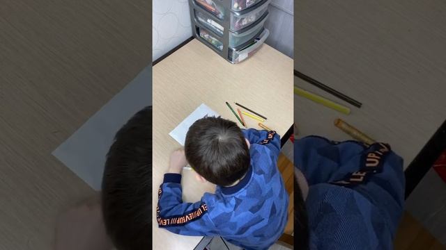 Рисуем с Мишей чёрного ниндзя Коула из Лего Ниндзяго смотреть онлайн