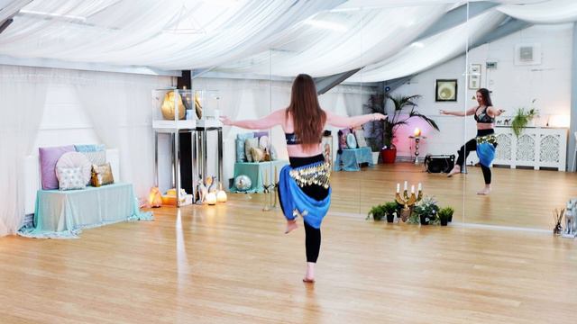 Belly Dance Intermediate | Tribal Fusion & Folkloric Saidi Combos смотреть онлайн