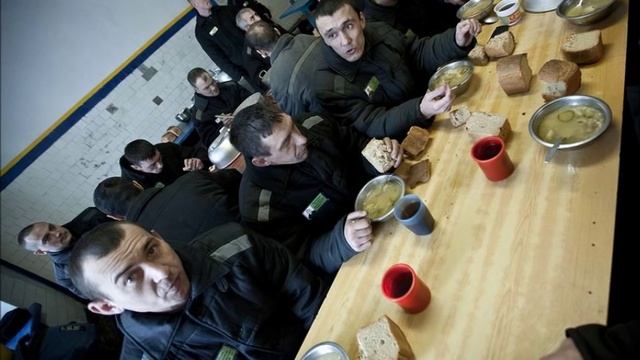 Тиремные хитрости необходимые для выживания среди зеков смотреть онлайн