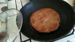 ржаной хлеб на сковороде