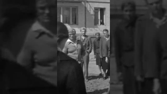 Как в Советском Союзе воспитывали девушек смотреть онлайн