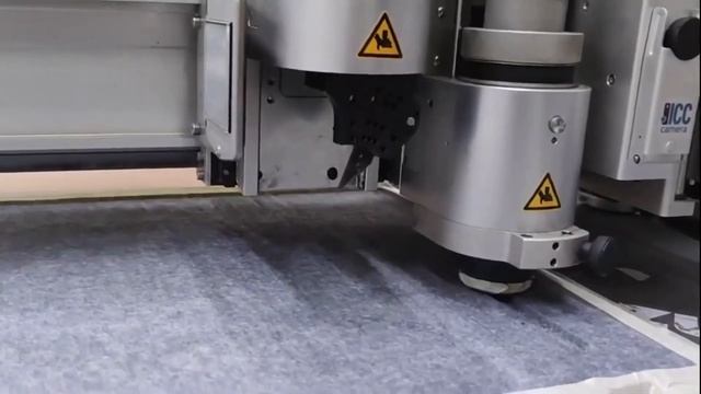 Резка и фрезерование войлока на планшетном плоттере смотреть онлайн