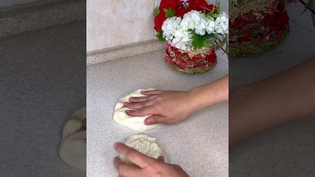 ТЕСТО ДЛЯ ПИЦЦЫ как в пиццерии??Қазақша рецепт #пиццарецепт #пицца #пиццавдуховке смотреть онлайн