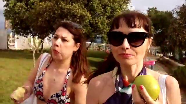 Идем с пляжа!!! смотреть онлайн