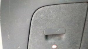 Замена газовых пружин багажника Volkswagen Touareg