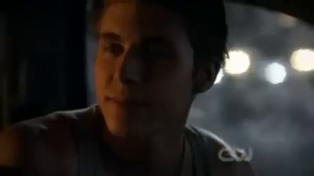 Hellcats - Think Twice Before You Go - Savannah Escapes смотреть онлайн