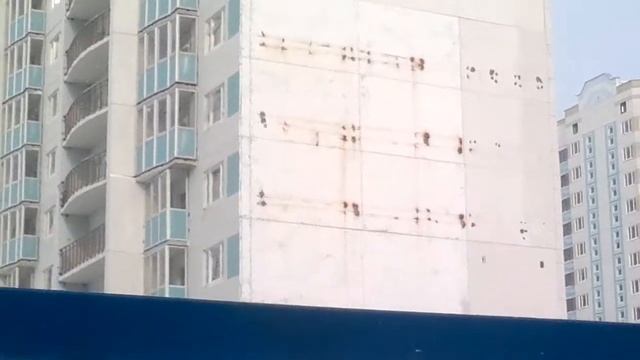 Строители поручились за дом для военных.mp4 смотреть онлайн