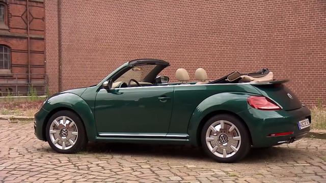 2017 Volkswagen Beetle Exterior Design in Green Trailer | AutoMotoTV смотреть онлайн