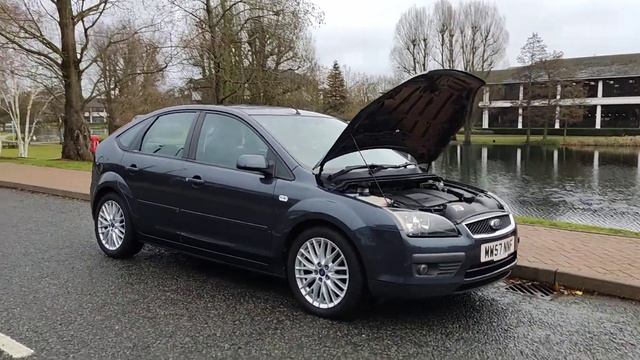 MW57NNF FORD FOCUS ZETEC CLIMATE 1.8 Petrol Hatchback 5 Door Car. смотреть онлайн