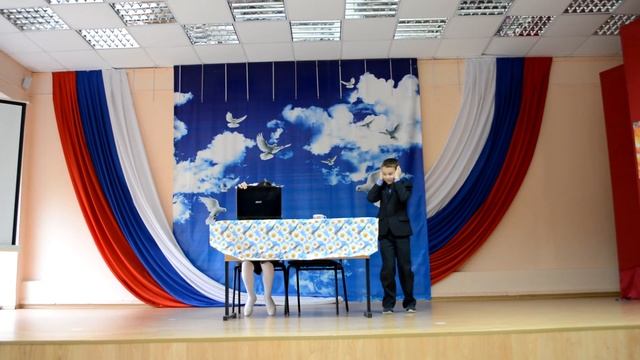 3 "В" класс. Кинопьеса. смотреть онлайн