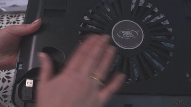 Обзор подставки под ноутбук с кулером DeepCool N2 смотреть онлайн