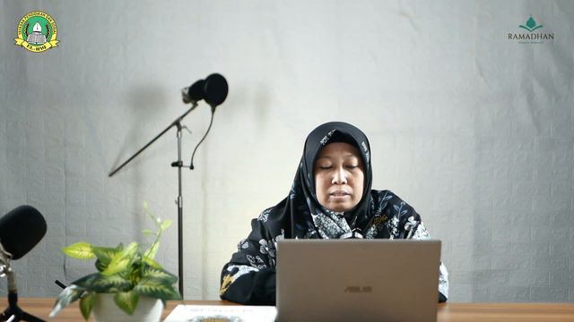 Kultum Ramdhan "Keistimewaan Bulan Ramdhan" Ustadzah Syifa смотреть онлайн