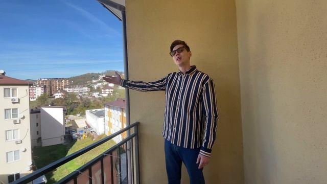 Квртира в Сочи с ремрнтом, 40 м2 на Тимирязева. Газ, полный пакет документов, большой балкон смотреть онлайн